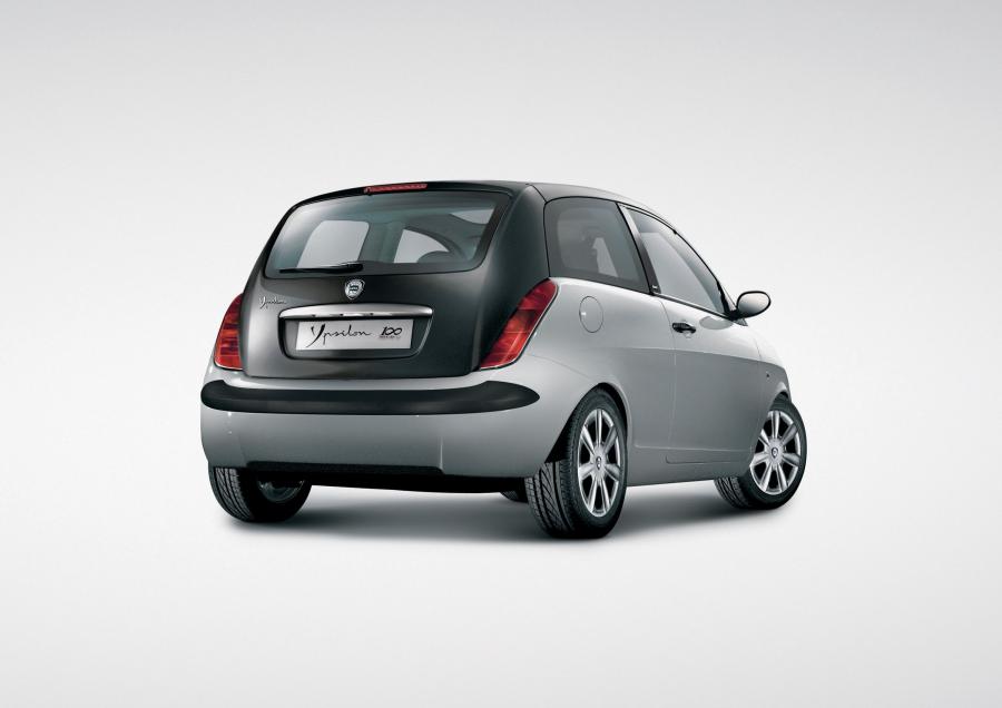  Lancia Ypsilon 2003 года  (фото 90 из 114)